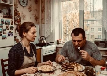 «Раз не зарабатываешь — значит, не заслужила